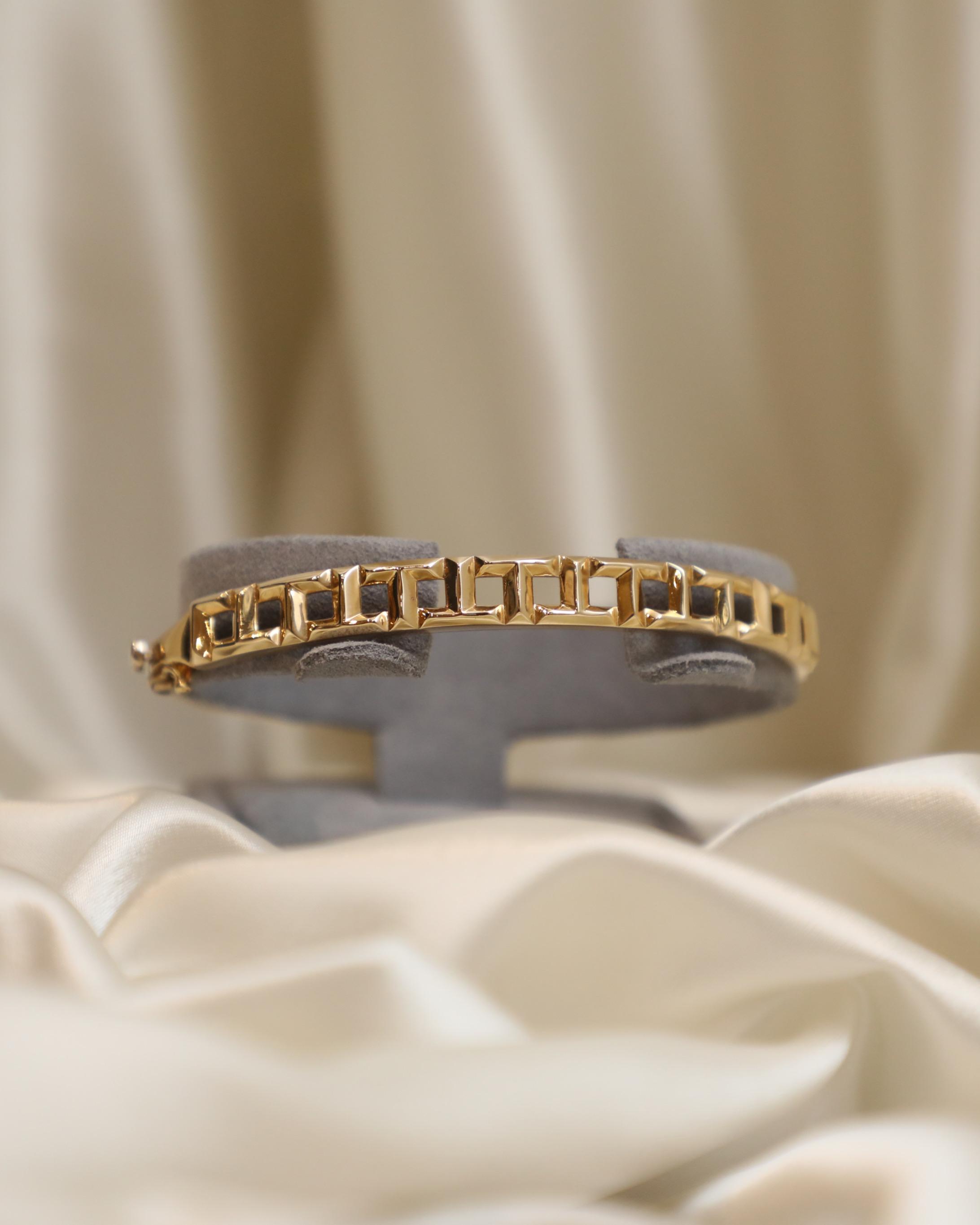 Kare Zincir Kelepçe