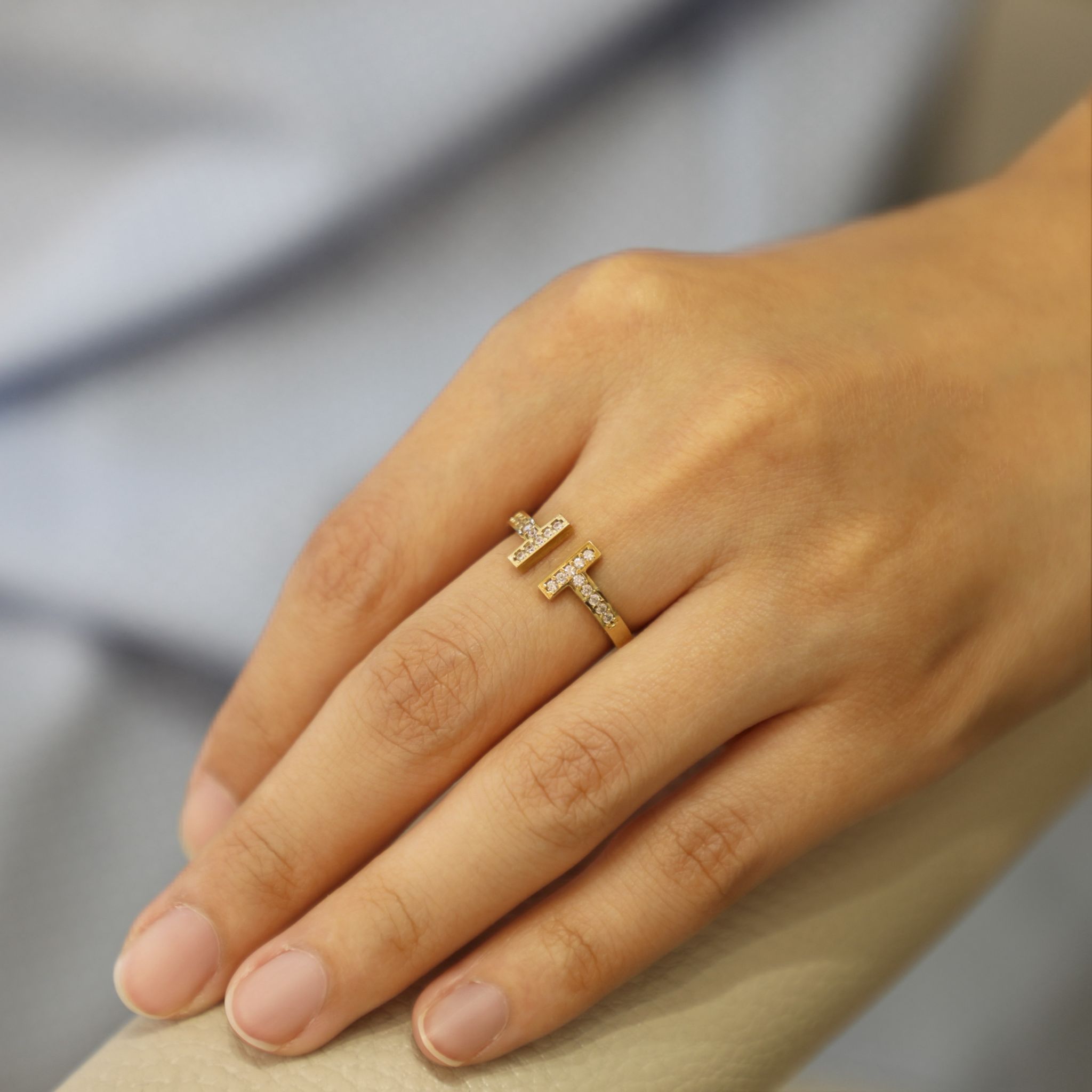 Taşlı Wave Yüzük