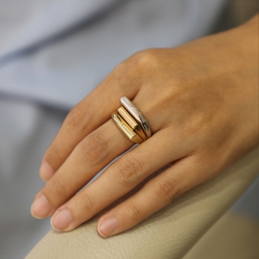 Üç Renk Atina Yüzük