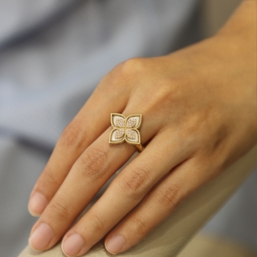 Beyaz Aşk Çiçeği Yüzük